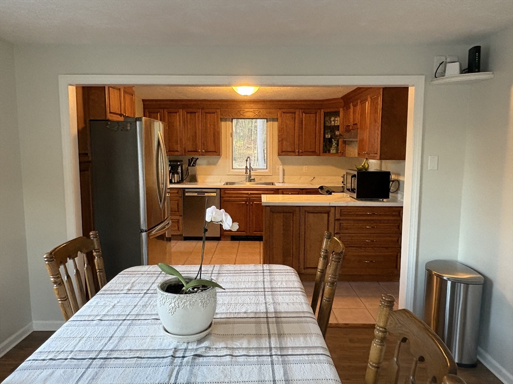 11 Potter Road Douglas, MA 01516 - Photo 19 of 41