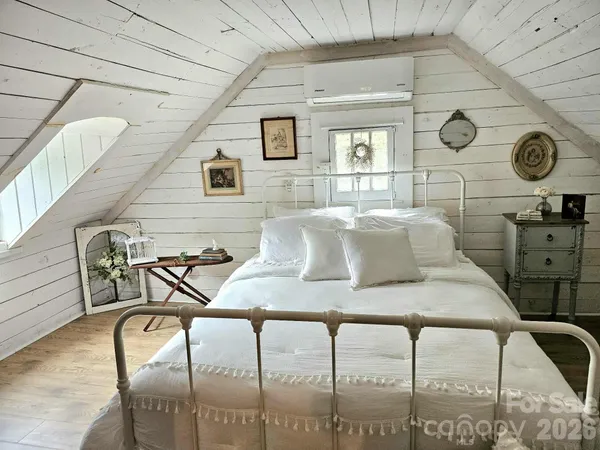 $389,900 | 289 Carson Street, Tryon, NC 28782