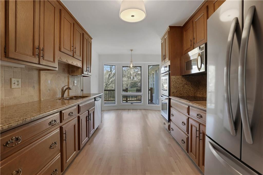 600 Rounsaville Road Roswell, GA 30076 - Photo 14 of 45