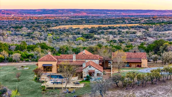 $1,999,000 | 164 Camino Del Reserve Lane, Comfort, TX 78013