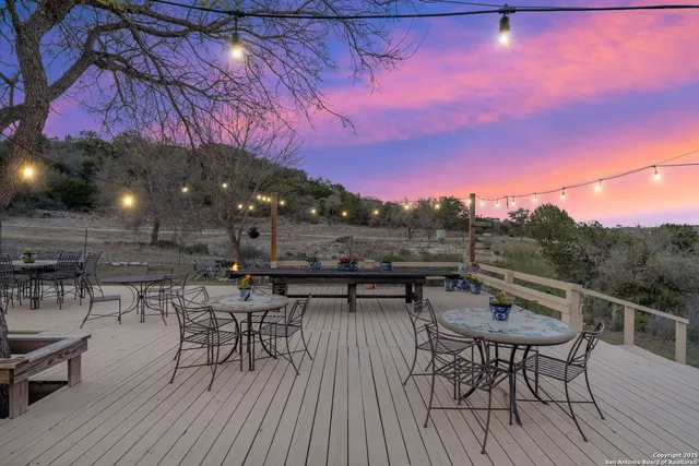 $1,999,000 | 164 Camino Del Reserve Lane, Comfort, TX 78013