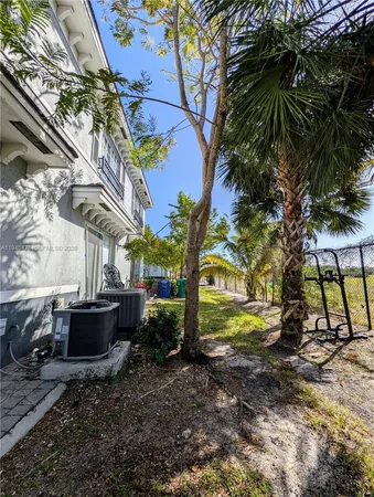 $2,100 | 3484 Northwest 13th Street, Unit 3484, Lauderhill, FL 33311