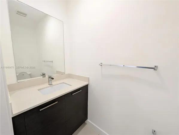 $2,100 | 3484 Northwest 13th Street, Unit 3484, Lauderhill, FL 33311