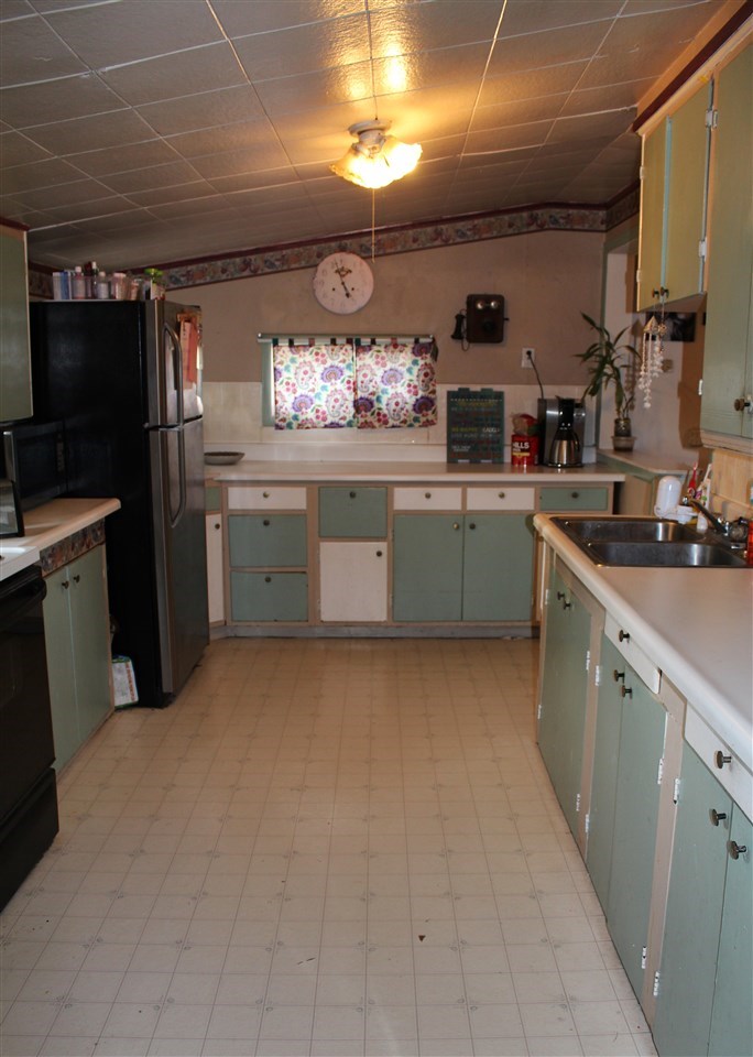 603 Columbia Street Deer Park, WA 99006 - Photo 5 of 11 Gallery Image 5