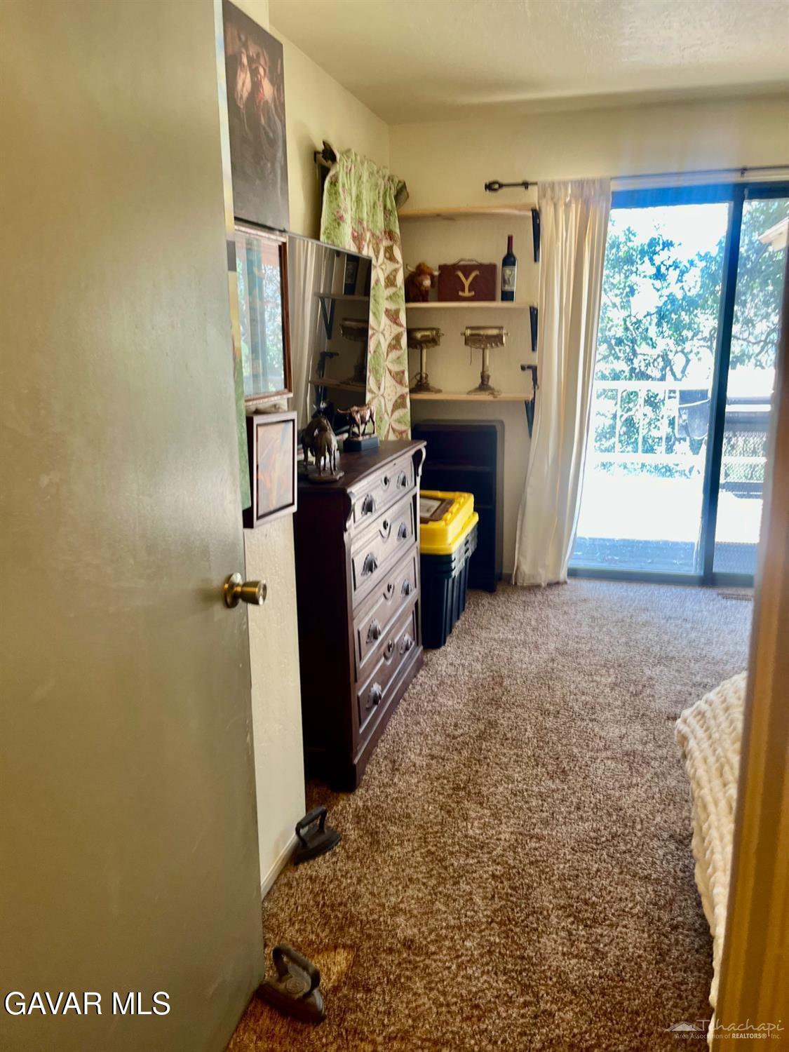 29901 Skyline Drive Tehachapi, CA 93561 - Photo 18 of 45 bed 1 sky 2