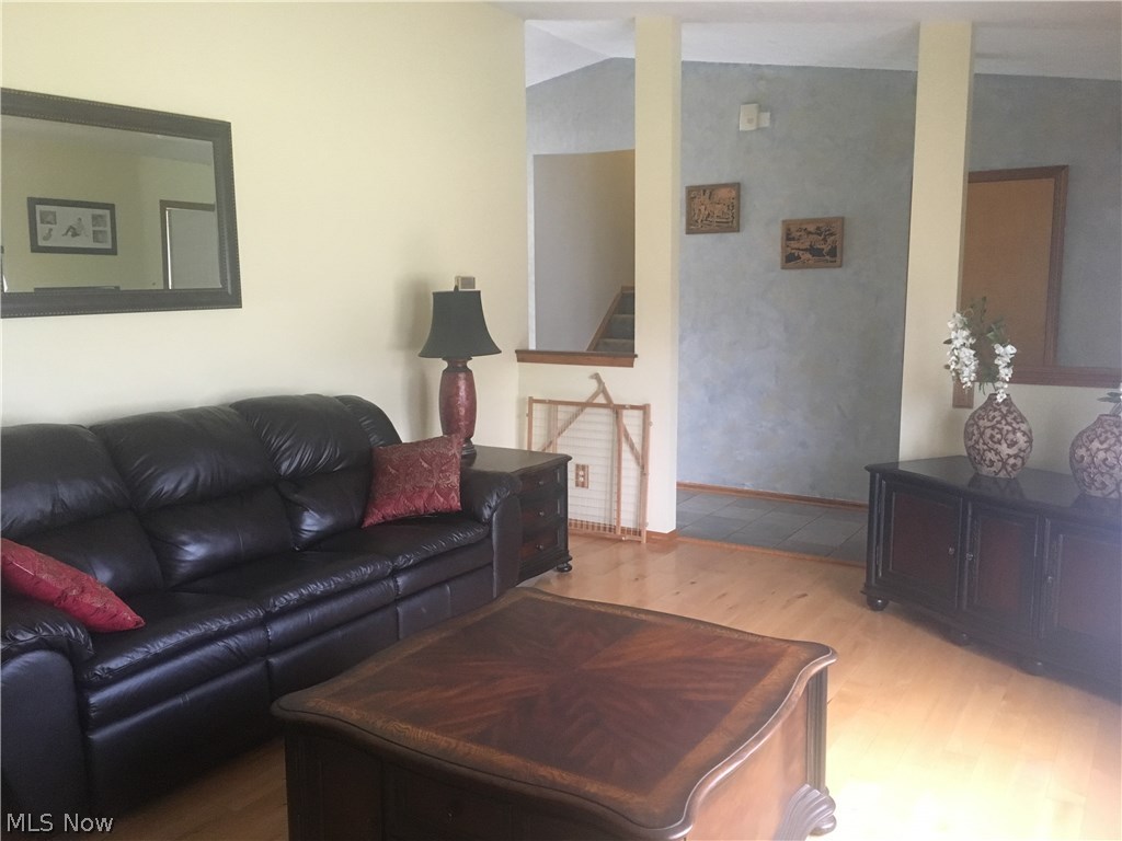 3665 Homestead Road Ravenna, OH 44266 - Photo 3 of 32 Gallery Image 3