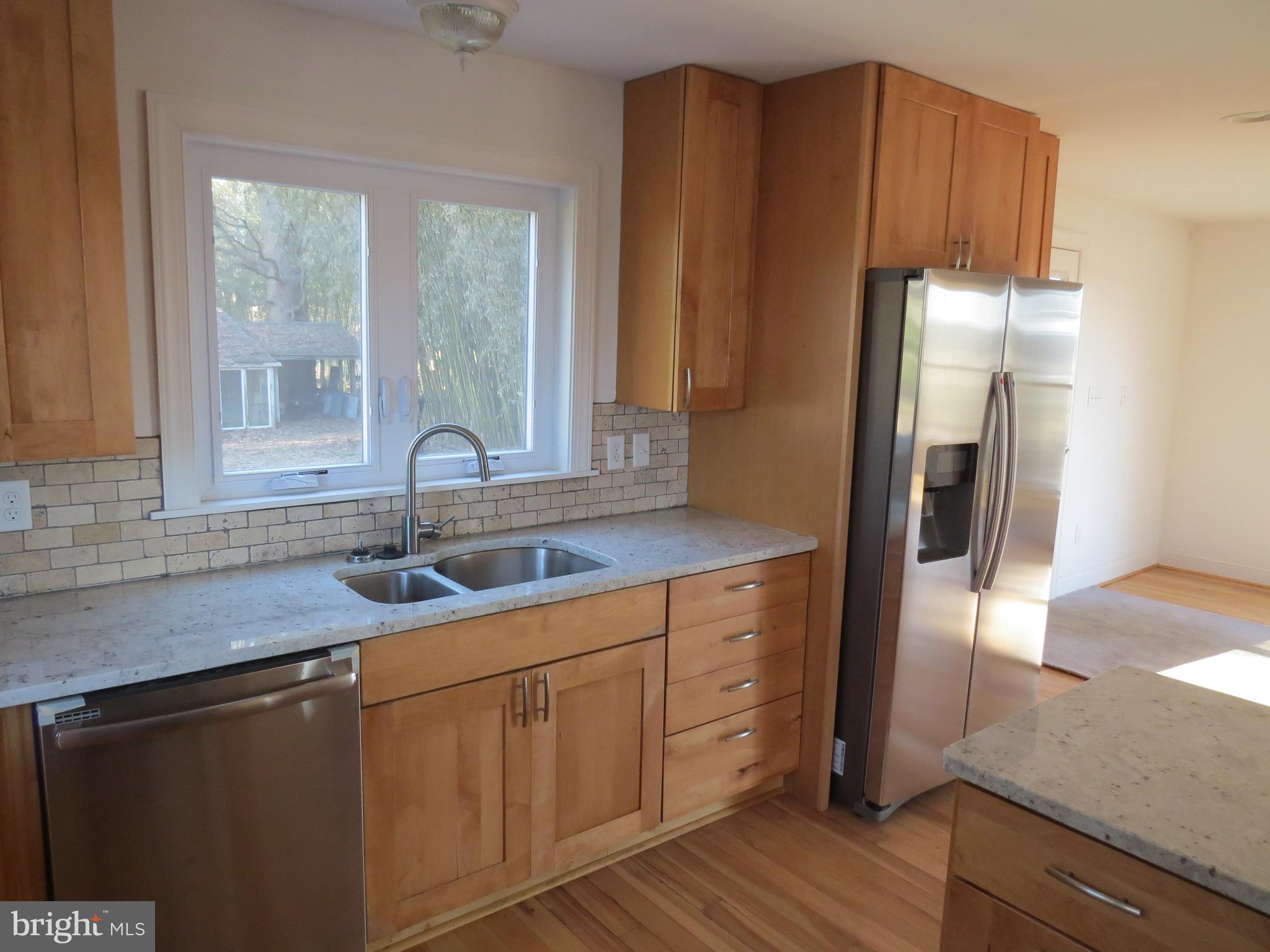 695 East Christine Road Nottingham, PA 19362 - Photo 5 of 35