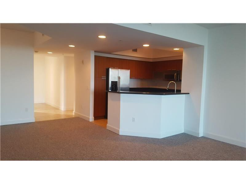 15051 Royal Oaks Lane, Unit 1904 North Miami, FL 33181 - Photo 5 of 12 Photo 5