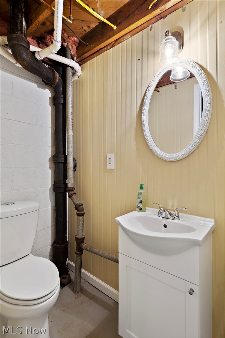 2512 Burnham Road Akron, OH 44333 - Photo 22 of 26 Gallery Image 22