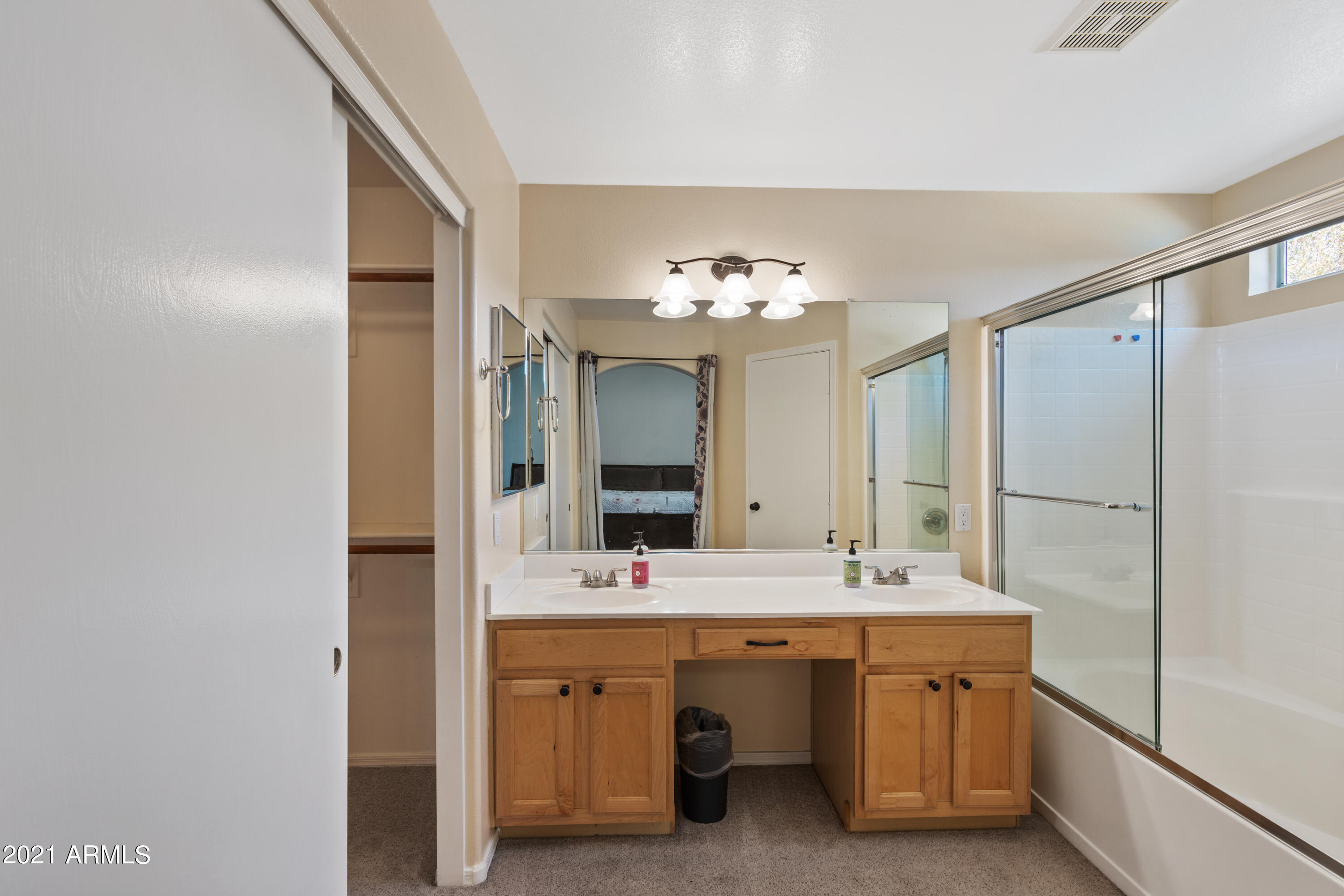 809 South Del Rancho Mesa, AZ 85208 - Photo 13 of 24 14-R6_2321