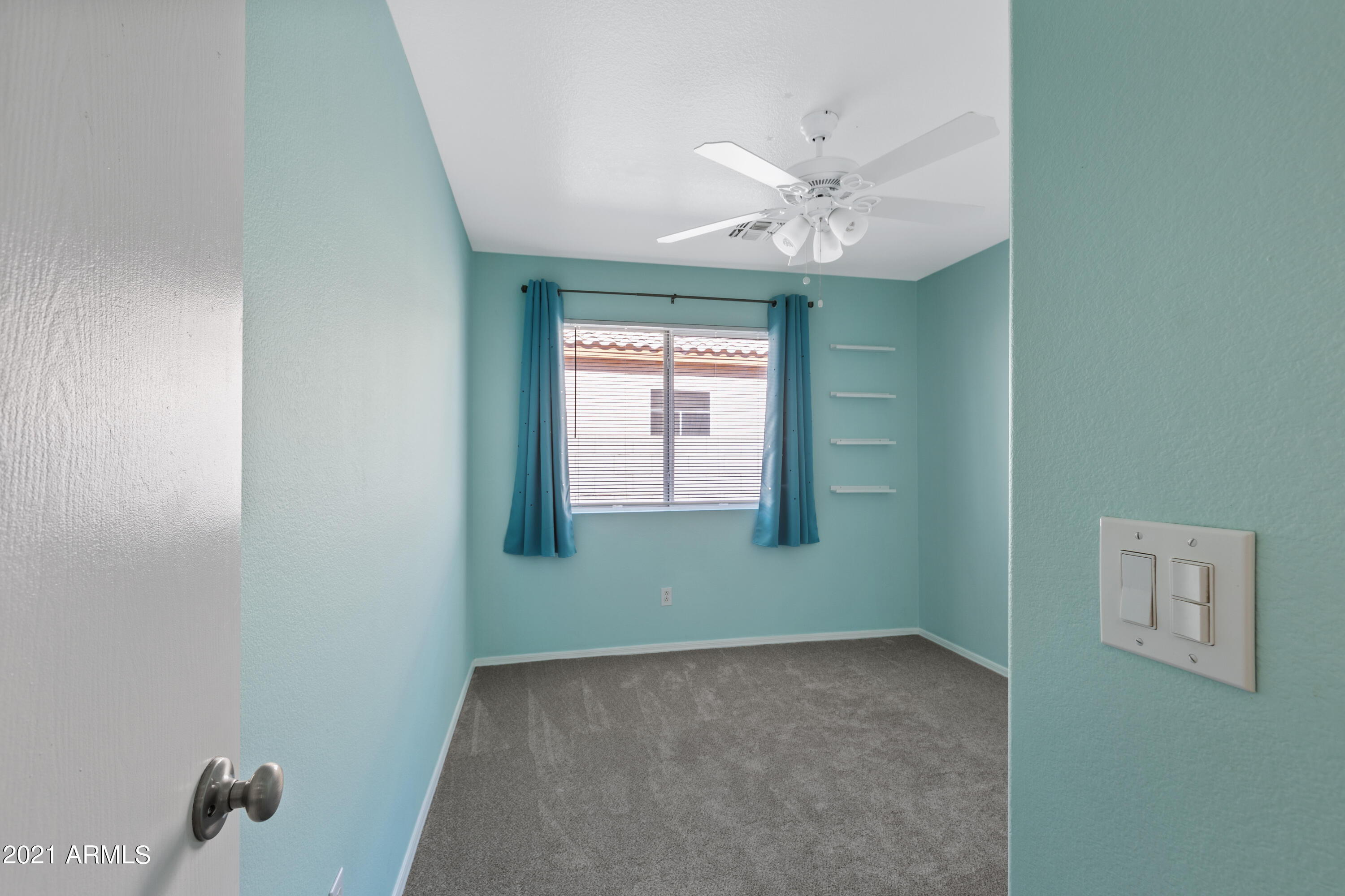 809 South Del Rancho Mesa, AZ 85208 - Photo 14 of 24 15-R6_2340