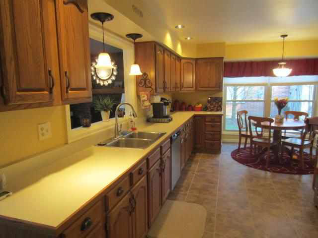 3581 Gordon Road Elkhart, IN 46516 - Photo 4 of 22 Gallery Image 4