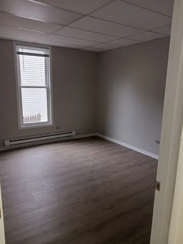 $1,500 | 2114 Enoch Avenue, Unit 2, Zion, IL 60099