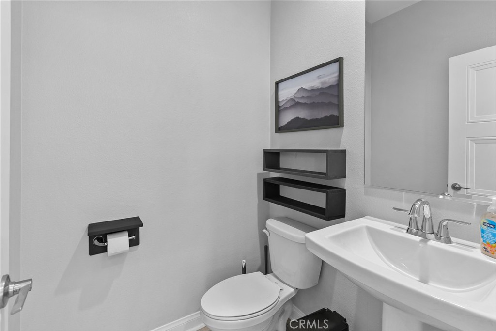 32063 Dayspring Way Temecula, CA 92591 - Photo 6 of 65 Downstairs half bathroom