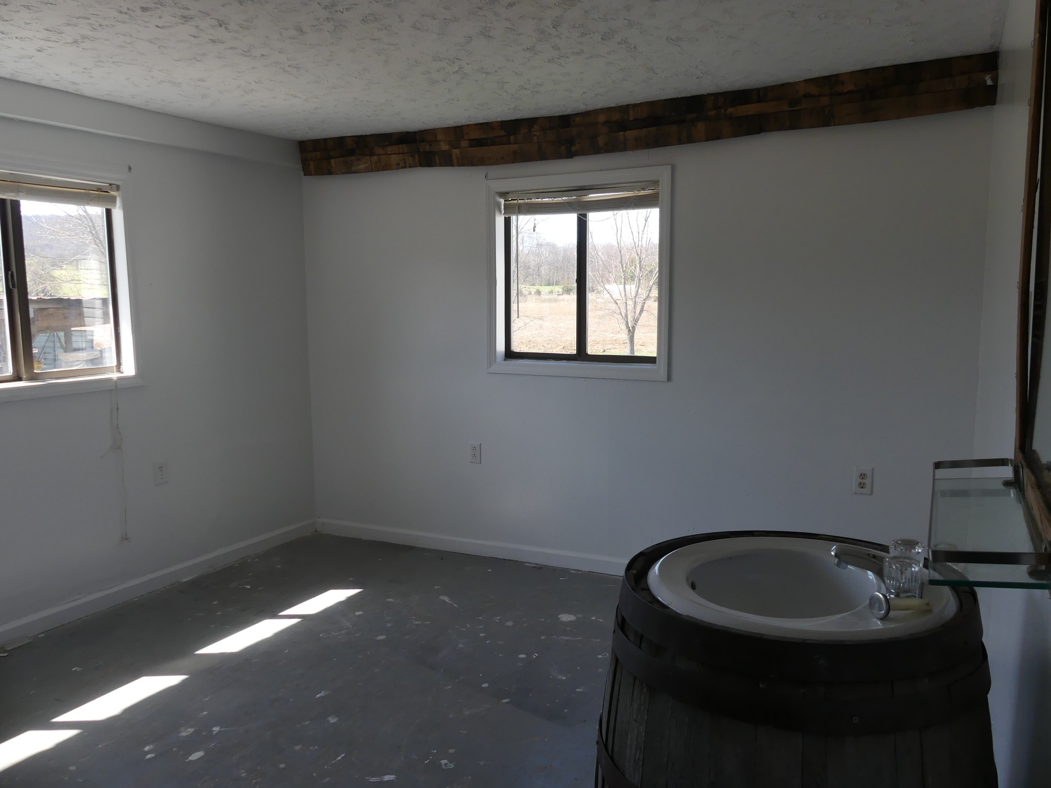 231 Mountain Road Elora, TN 37328 - Photo 26 of 32 a small space with a window