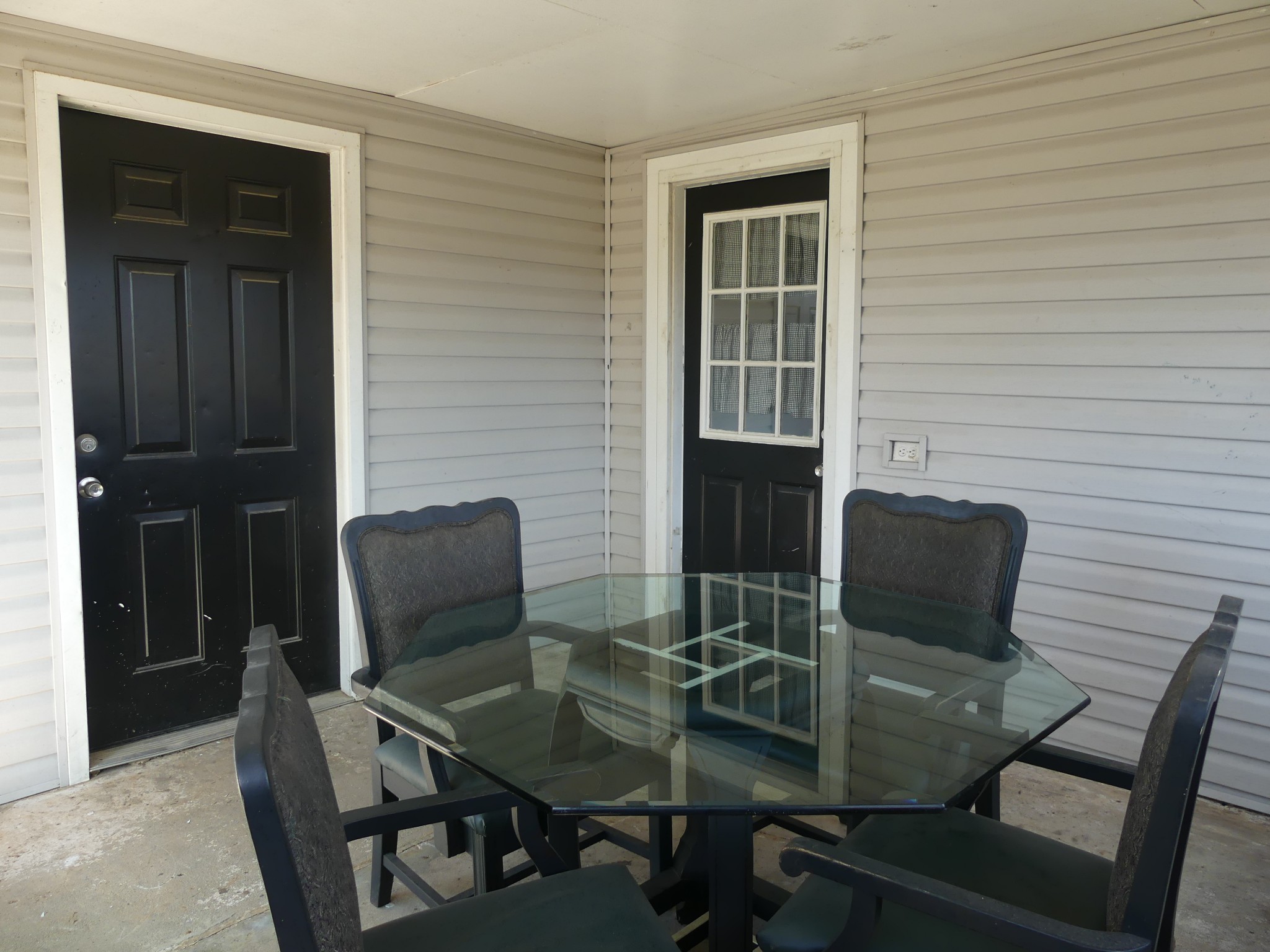 231 Mountain Road Elora, TN 37328 - Photo 29 of 32 a view of a dining room with furniture and wooden floor