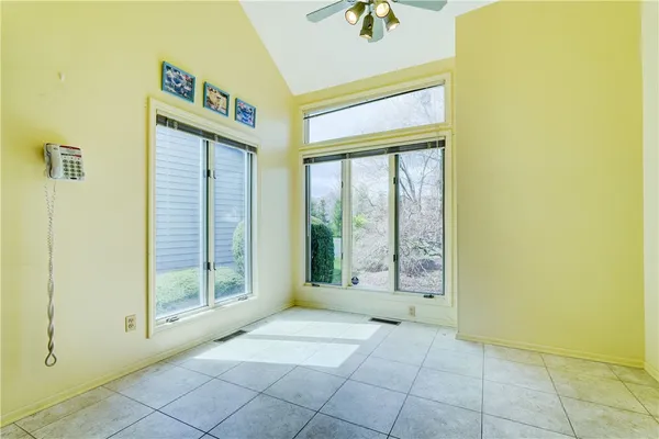 $279,900 | 6 Wood Cutters Circle, Greece, NY 14612