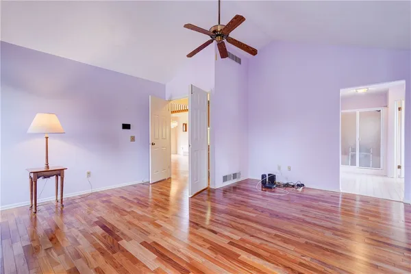 $279,900 | 6 Wood Cutters Circle, Greece, NY 14612