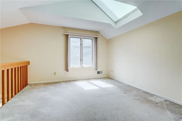 $279,900 | 6 Wood Cutters Circle, Greece, NY 14612