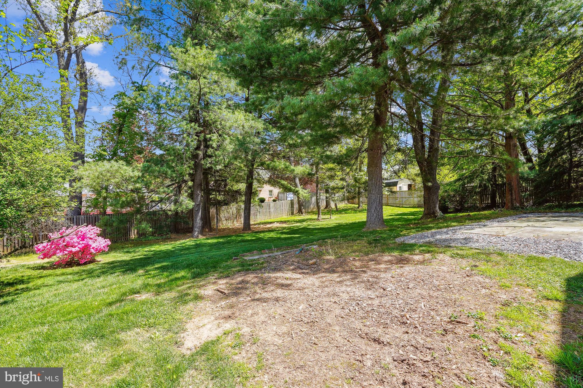 11909 Smoketree Road Potomac, MD 20854 - Photo 47 of 52 Back Yard