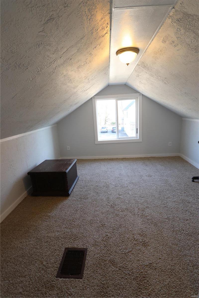3659 Edmundson Road St. Louis, MO 63114 - Photo 14 of 21 Gallery Image 14