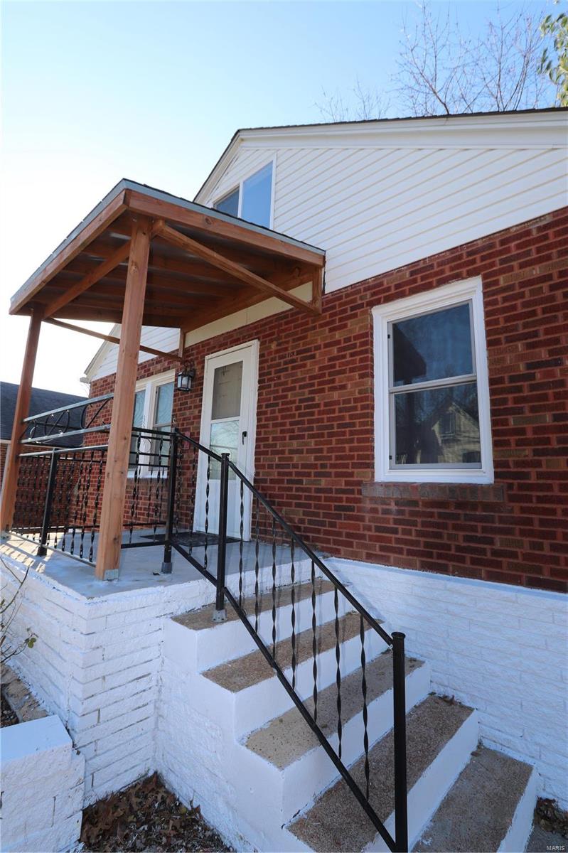 3659 Edmundson Road St. Louis, MO 63114 - Photo 3 of 21 Gallery Image 3