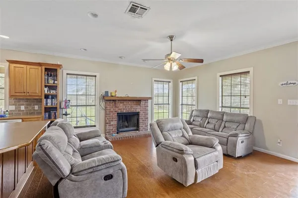 $279,000 | 101 Buhler Station Road, Sulphur, LA 70663