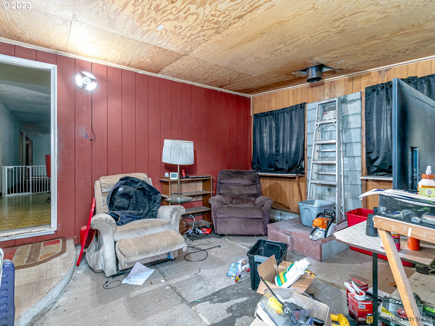 18616 South Walker Road Oregon City, OR 97045 - Photo 31 of 40 Gallery Image 31