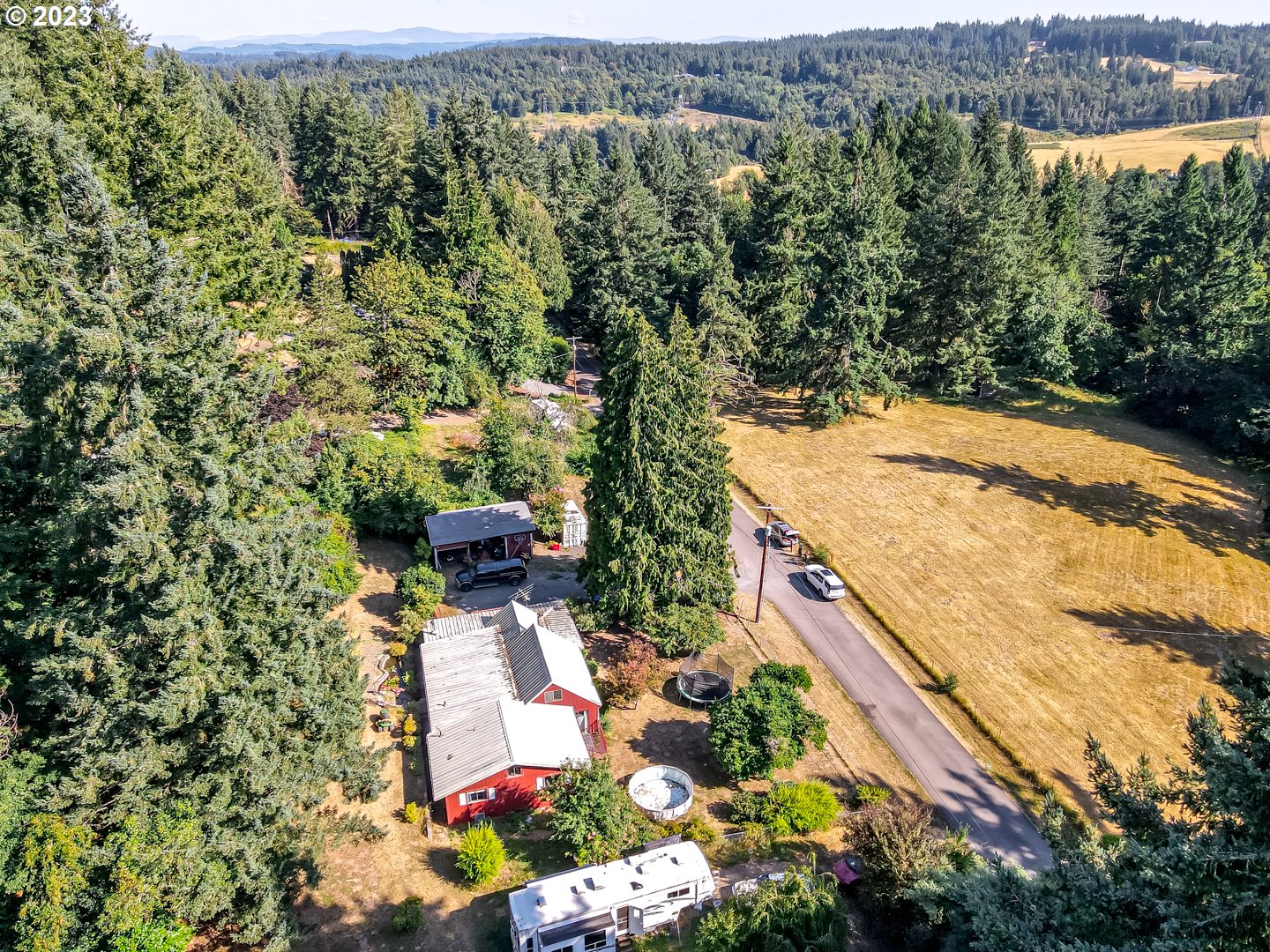 18616 South Walker Road Oregon City, OR 97045 - Photo 6 of 40 Gallery Image 6