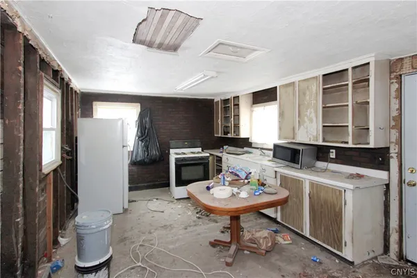 $79,900 | 6508 Deforest Avenue, Martinsburg, NY 13343