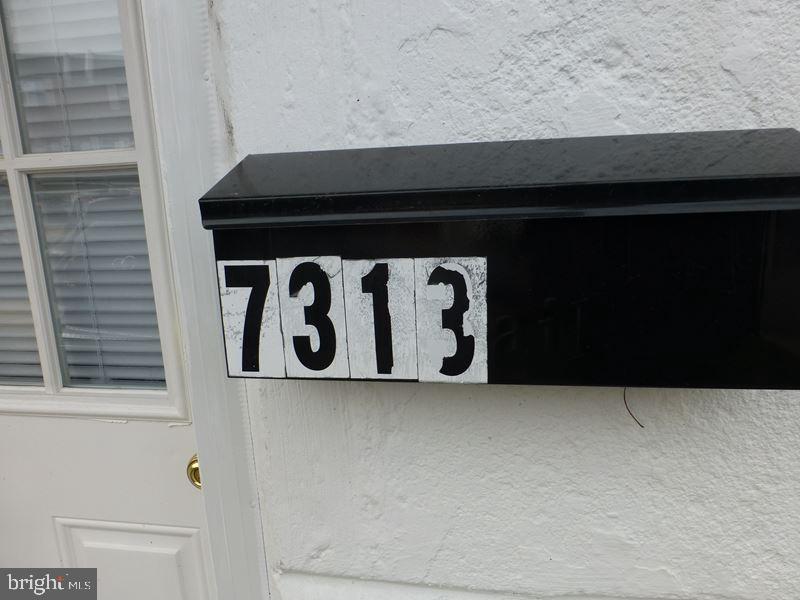 7313 Hiola Road Philadelphia, PA 19128 - Photo 2 of 22 Gallery Image 2