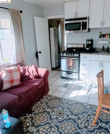 $1,750 | 2638 75th Avenue, Unit 4, Oakland, CA 94605