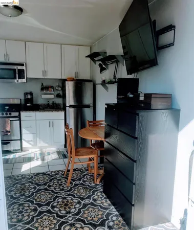 $1,750 | 2638 75th Avenue, Unit 4, Oakland, CA 94605