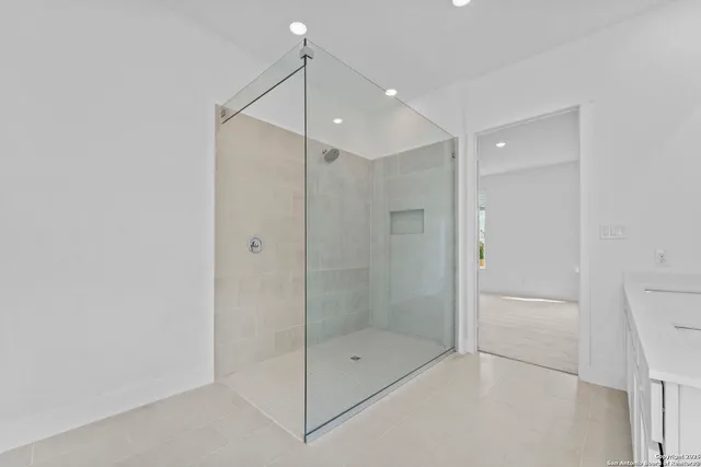 $449,990 | 5504 Paschal Park, New Braunfels, TX 78132