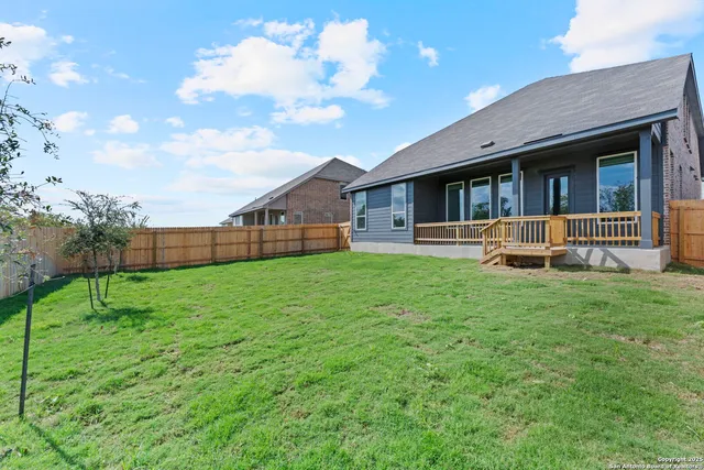 $449,990 | 5504 Paschal Park, New Braunfels, TX 78132