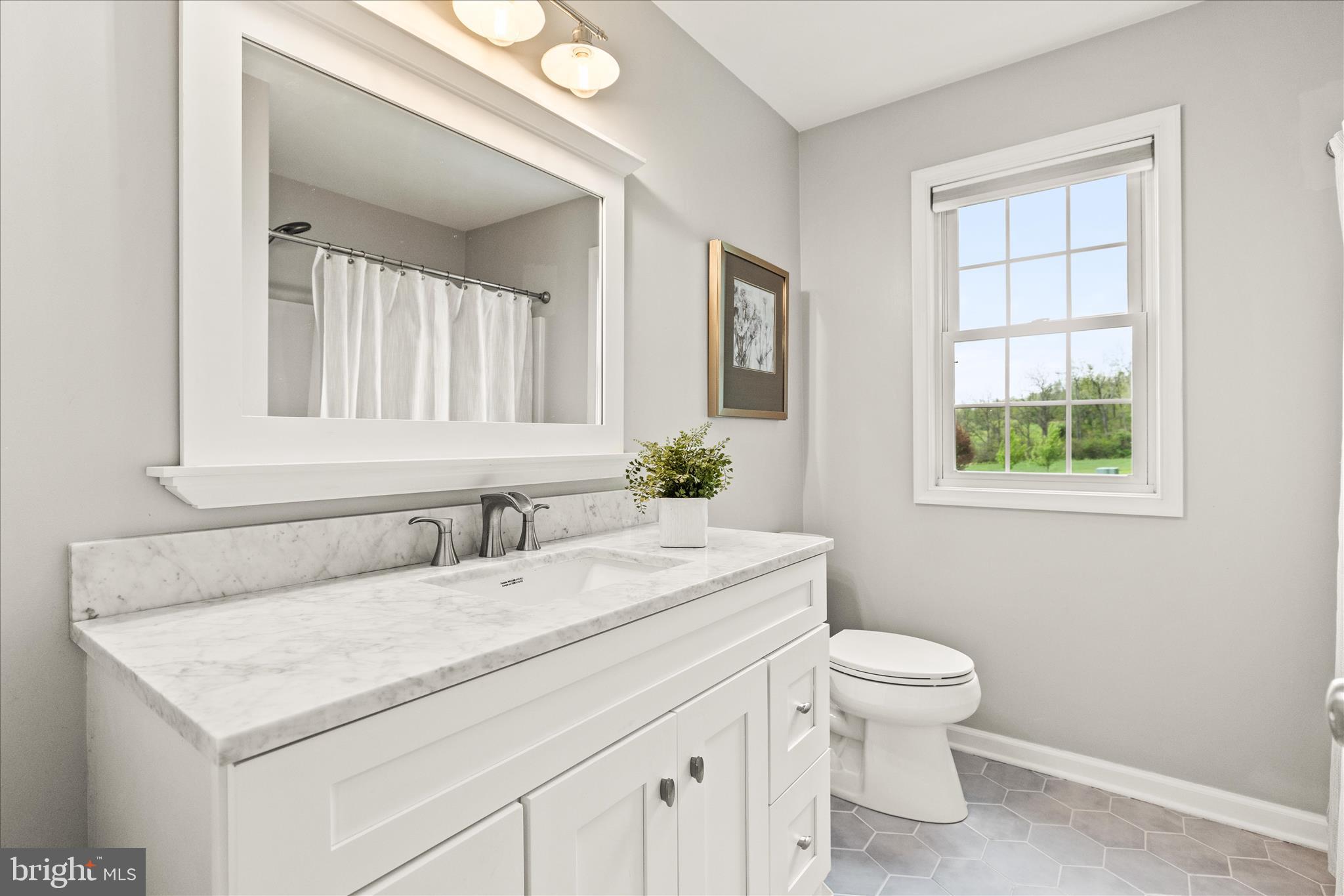3171 Eckard Road Westminster, MD 21157 - Photo 13 of 28 Primary Bath
