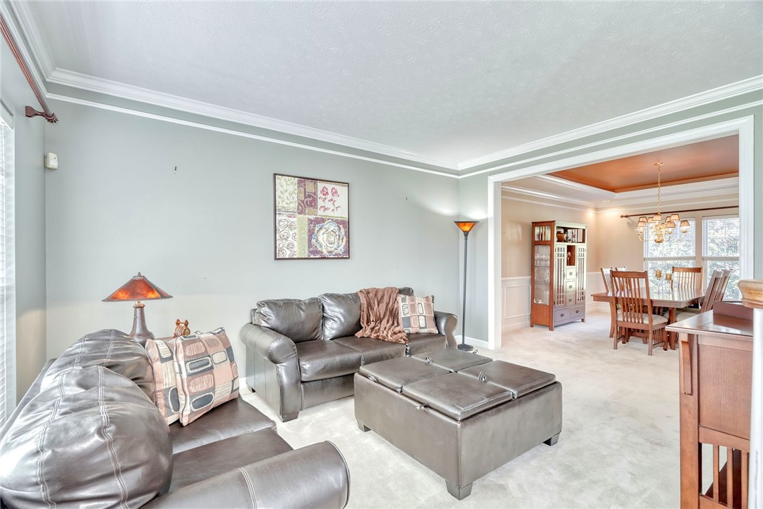 47 Brass Castle Webster, NY 14580 - Photo 16 of 50 living room