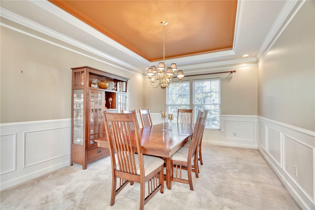47 Brass Castle Webster, NY 14580 - Photo 25 of 50 dining room