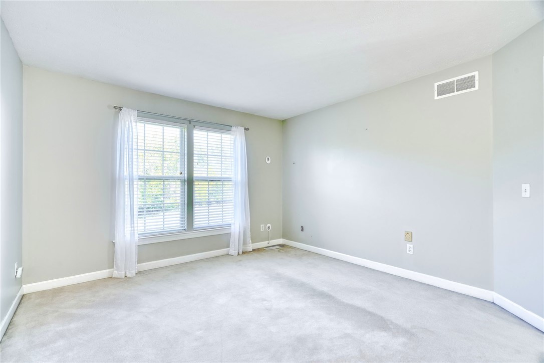 47 Brass Castle Webster, NY 14580 - Photo 32 of 50 bed 1