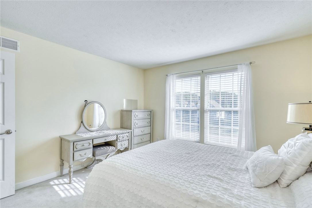 47 Brass Castle Webster, NY 14580 - Photo 33 of 50 bed 2