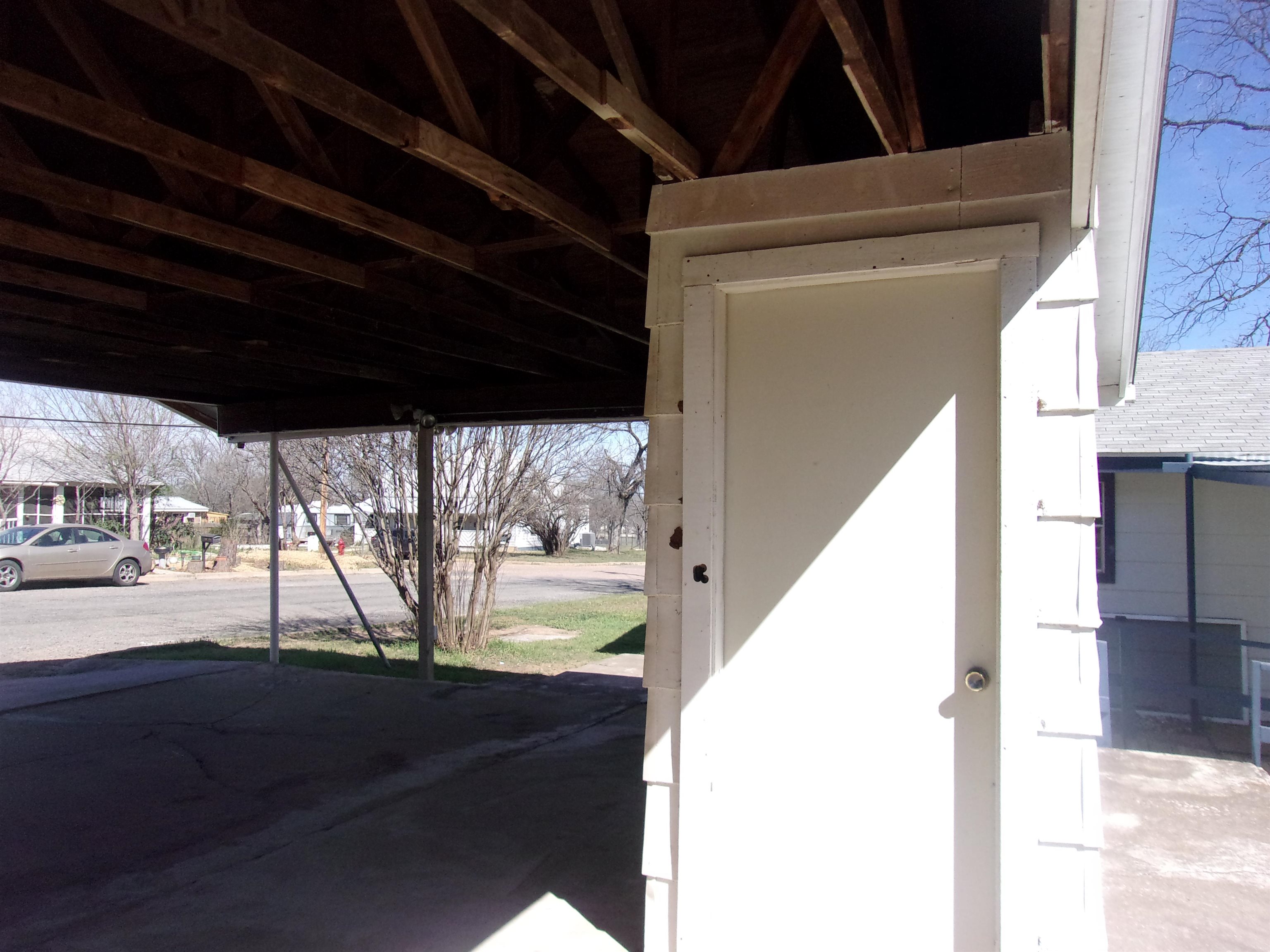 900 East Wallace Street Llano, TX 78643 - Photo 14 of 15