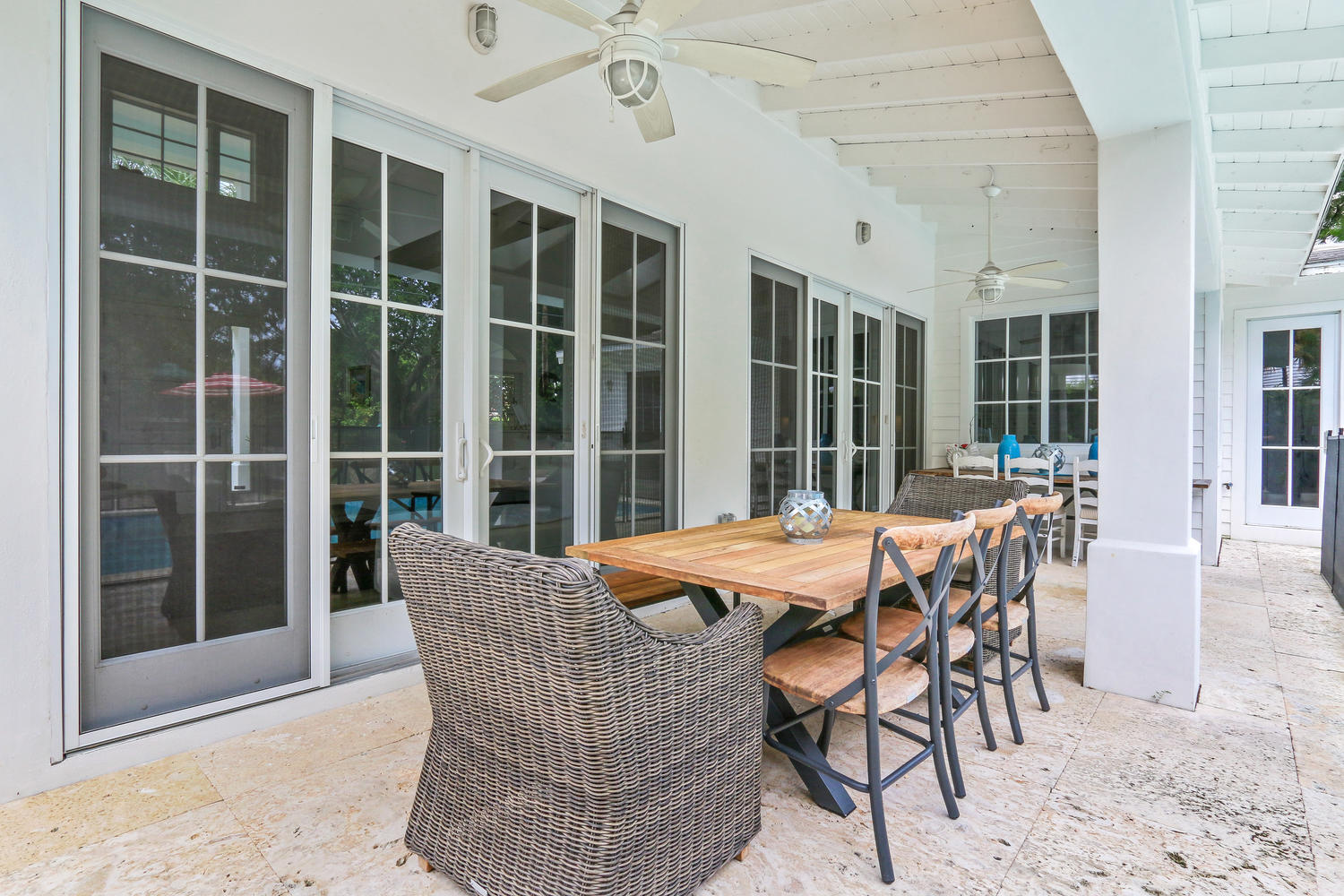 610 Northwest 7th Avenue Boca Raton, FL 33486 - Photo 16 of 20 610 NW 7th Ave Boca Raton FL-large-016-8