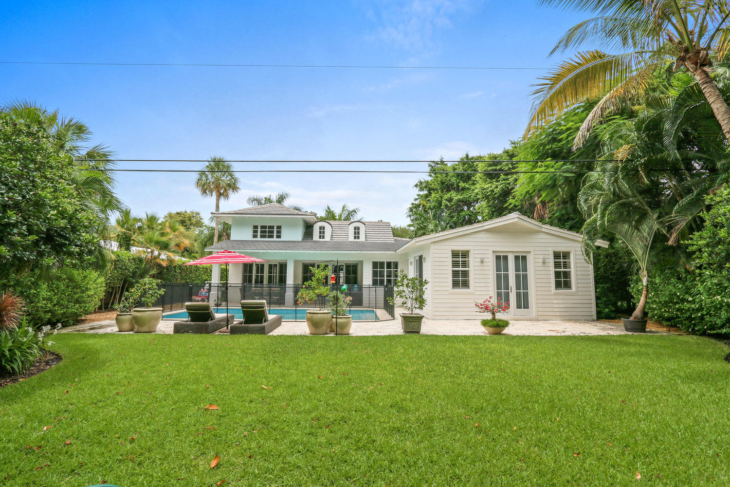 610 Northwest 7th Avenue Boca Raton, FL 33486 - Photo 18 of 20 610 NW 7th Ave Boca Raton FL-large-018-1
