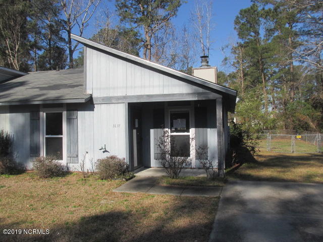 1631 RaceTrack Road New Bern, NC 28562 - Photo 1 of 9 Front View
