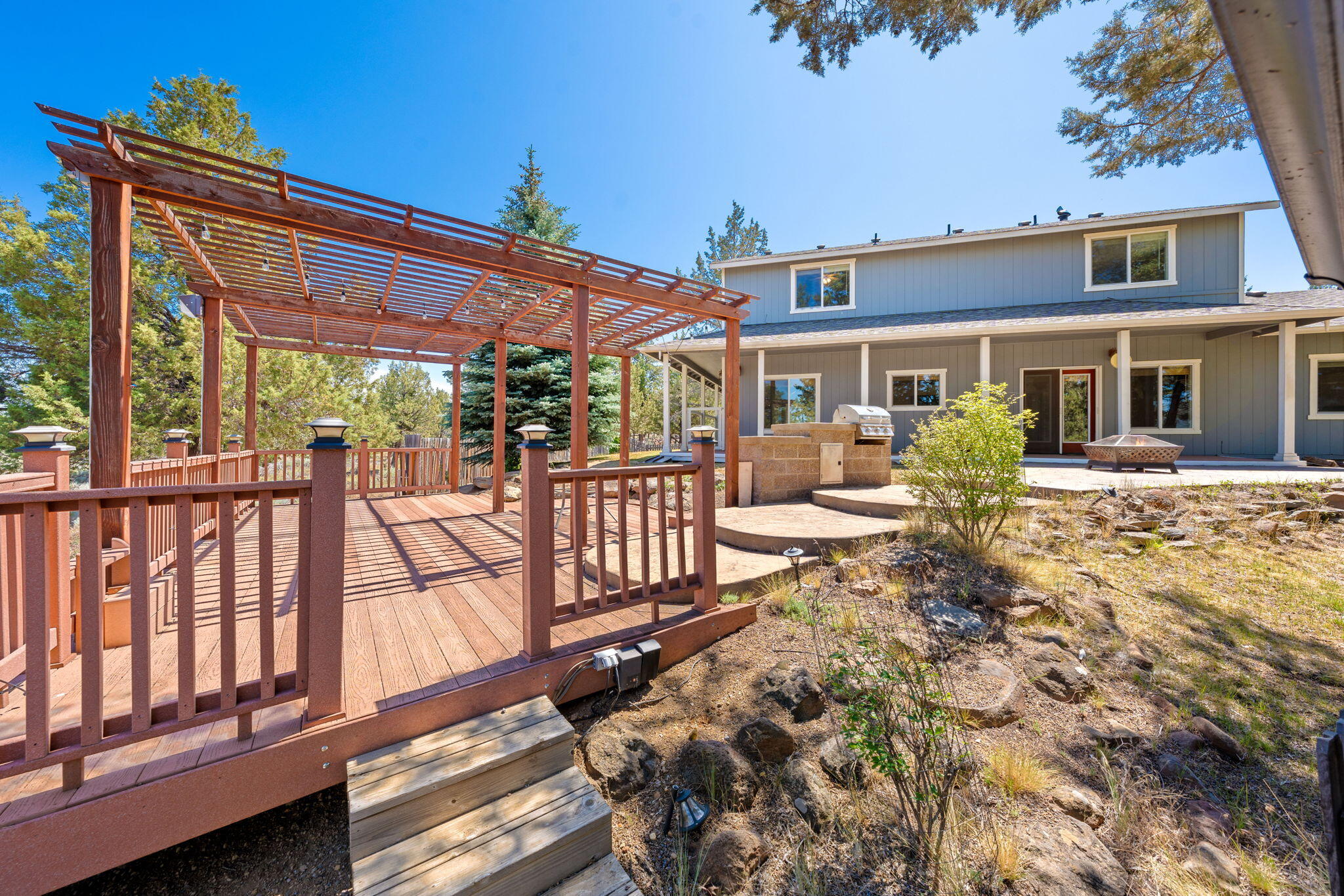 70325 Club Road Sisters, OR 97759 - Photo 60 of 66 47-web-or-mls-Riley Visuals-47