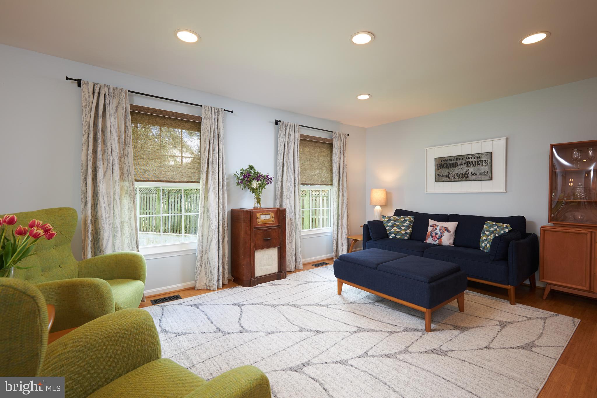 9103 Rothery Court Springfield, VA 22153 - Photo 4 of 45