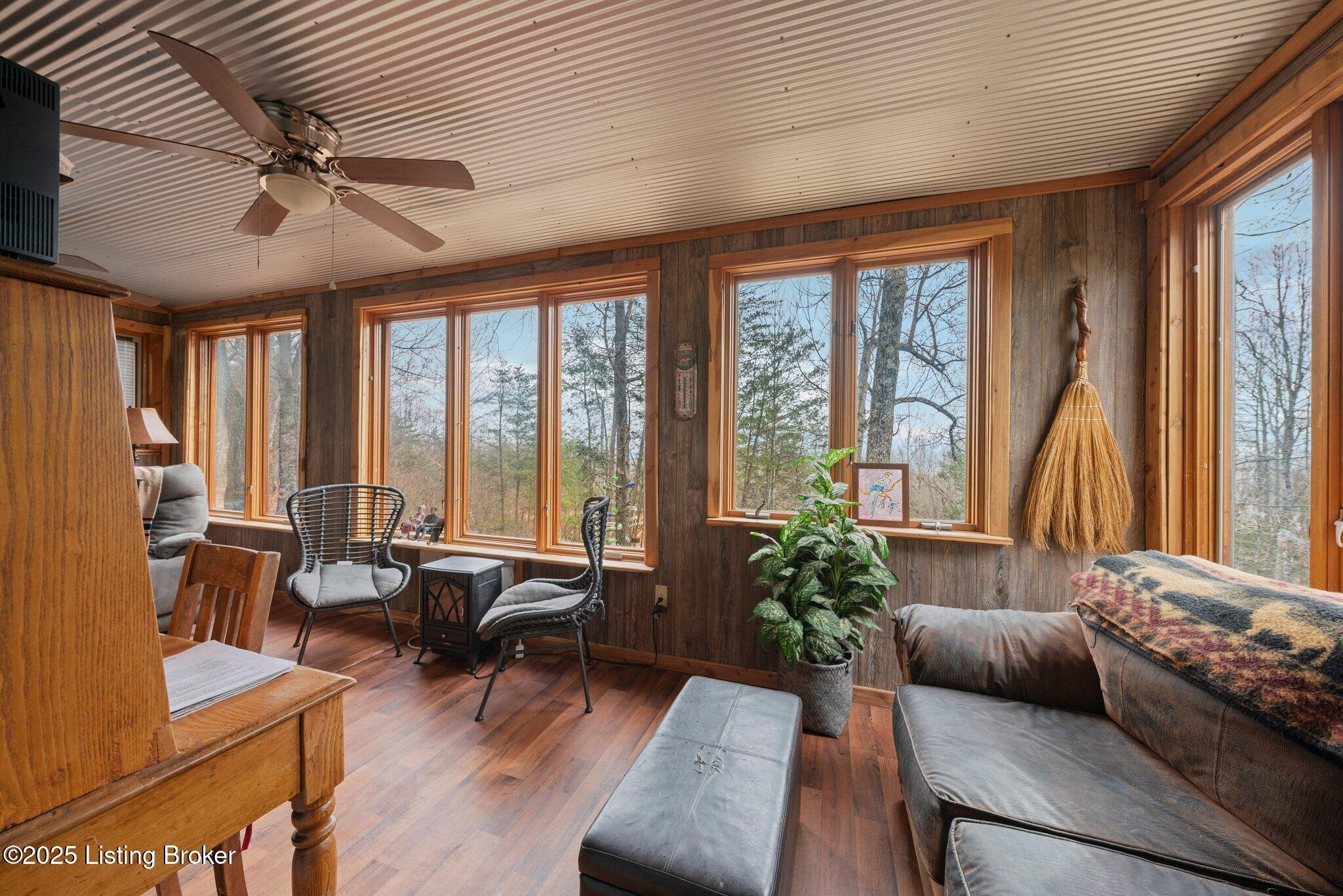 161 Ashley Road Clarkson, KY 42726 - Photo 9 of 22 9-web-or-mls-DSC09591