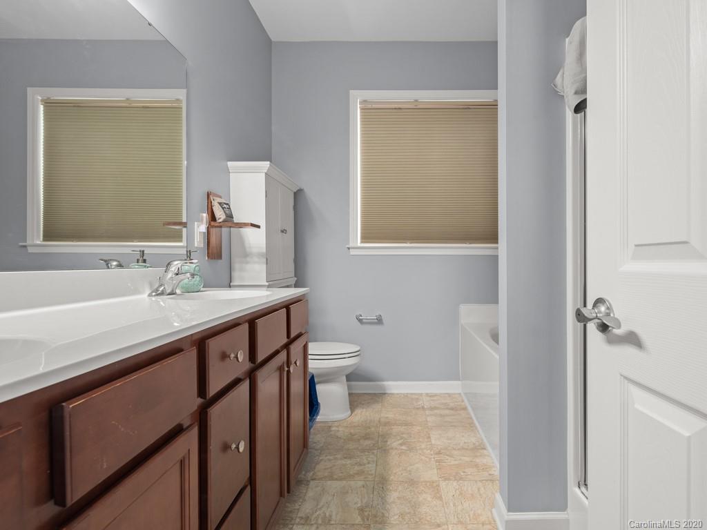 86 East Hiawassee Road Fletcher, NC 28732 - Photo 9 of 22 Gallery Image 9