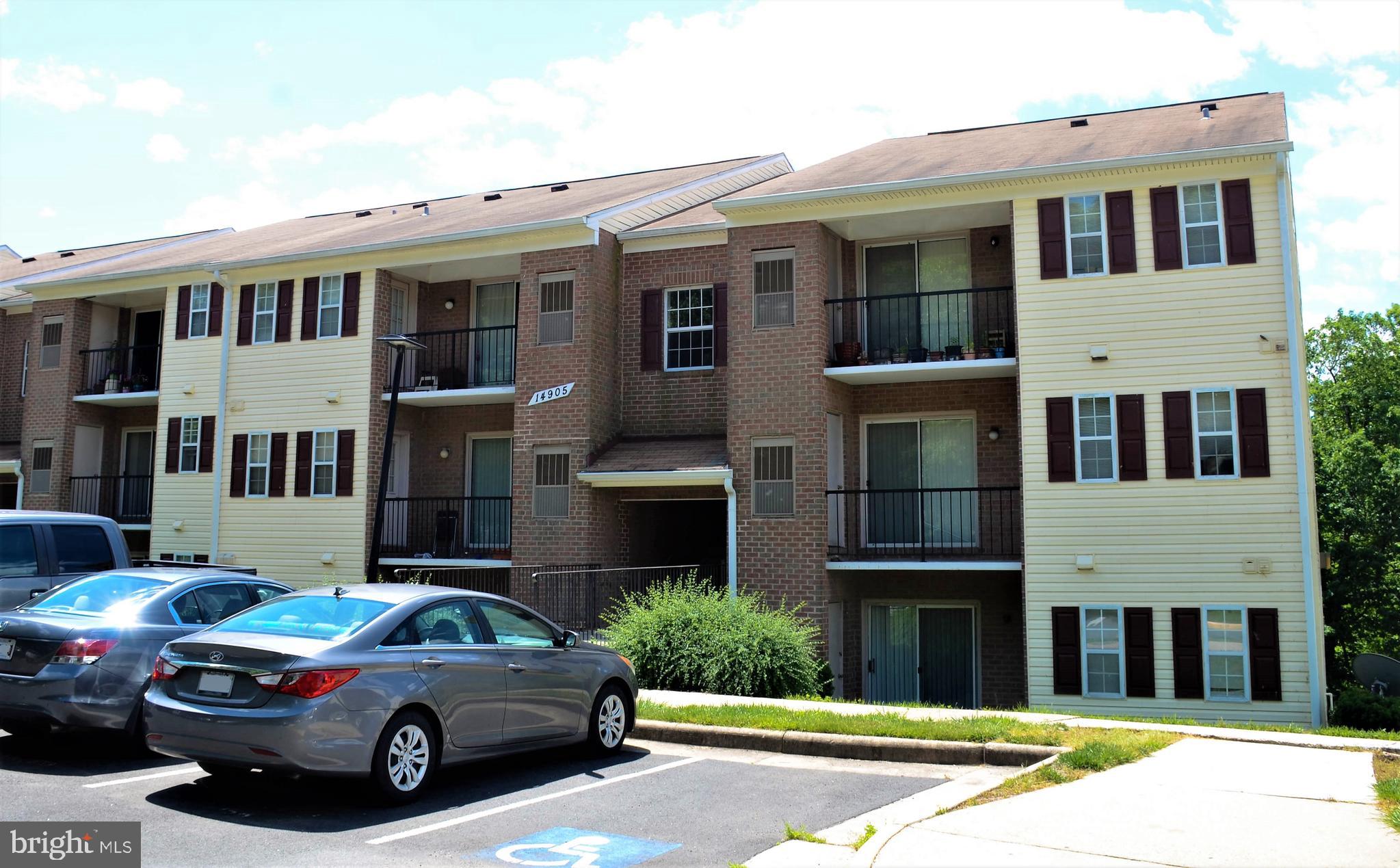 14905 Rydell Road, Unit B1 Centreville, VA 20121 - Photo 1 of 8 Gallery Image 1