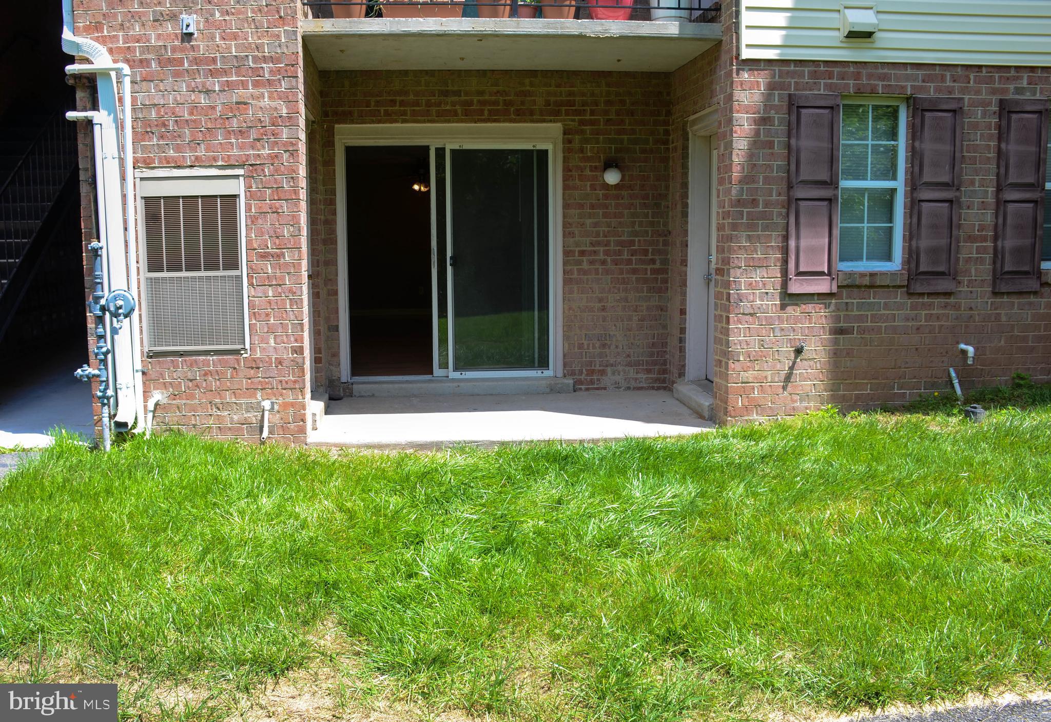 14905 Rydell Road, Unit B1 Centreville, VA 20121 - Photo 2 of 8 Gallery Image 2